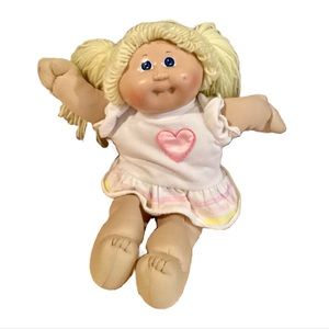 vintage 1985 Blonde Blue Eye With Dimple cabbage patch Girl doll Cpk 80s